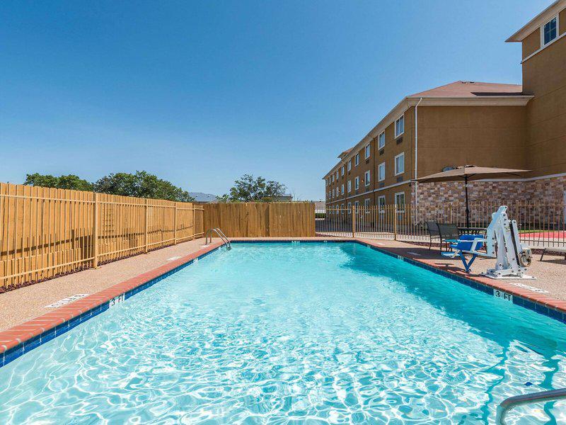 5CFEFF697B9C3835DC720F319CC6FACB