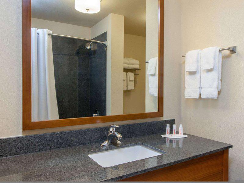 94D50ED4432EAA5C55950DB230E735F1