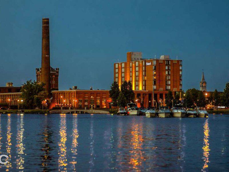 4FB573996B991950D4CE5F4BDC67FD2E