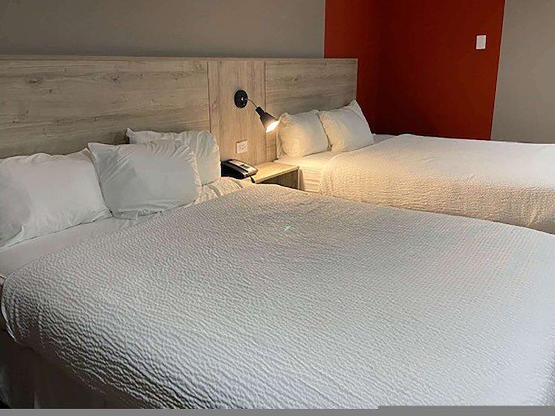 3AFF12F3B21852E6650C8C20755E6B94