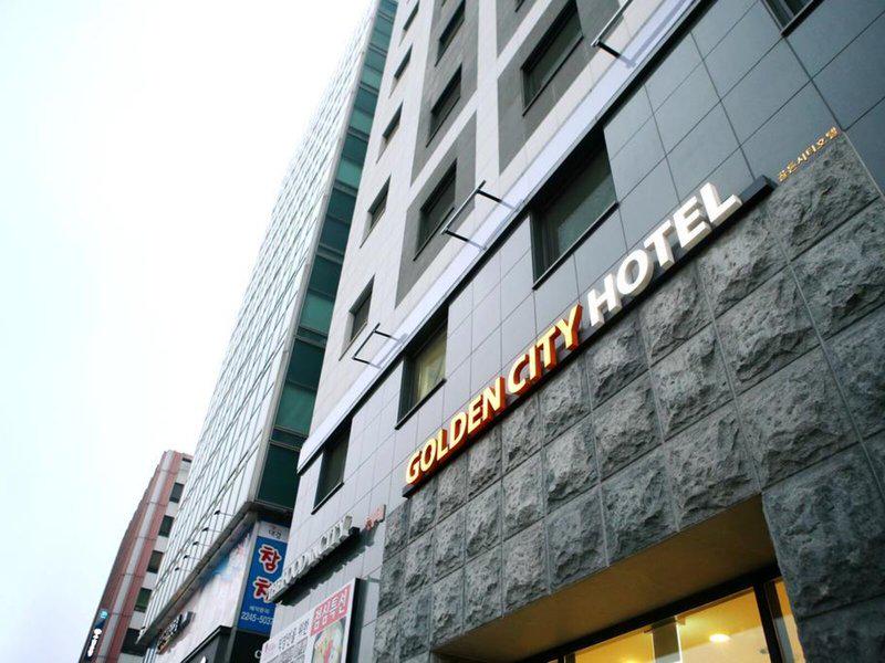 E5B5F04FA53943630B104E3CC03A671E