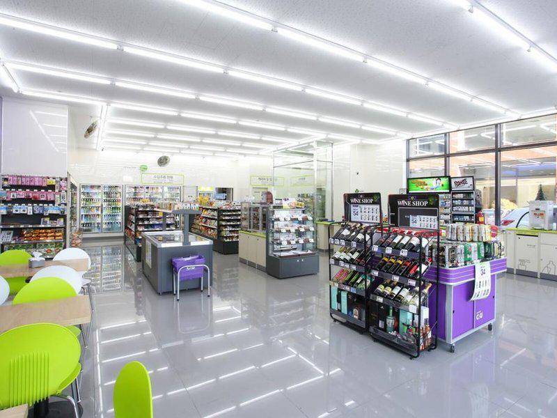 59409D7FF925C269A7FC7B7880968ED6