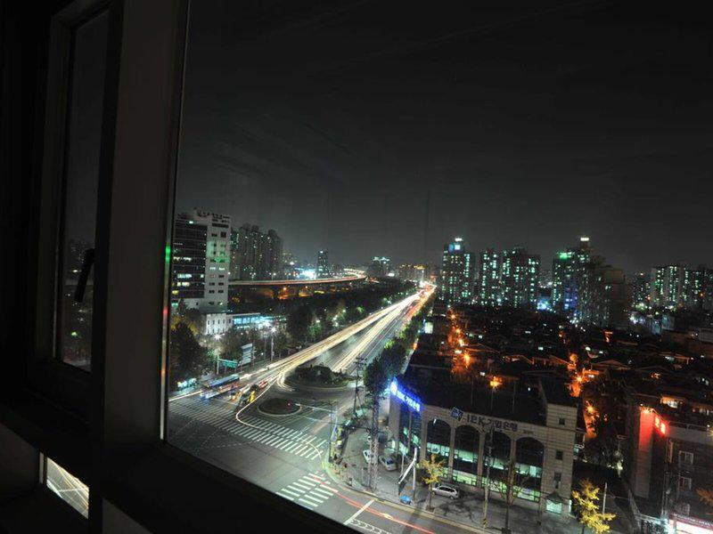 A73771FEEF9FBAD3622F619A6D4C52EC