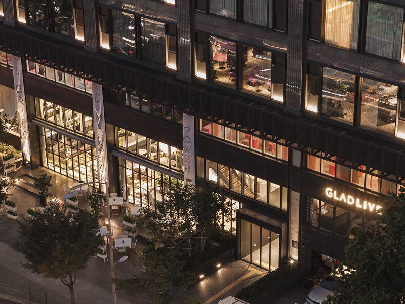 FB9A263F17B6C42741CE97ECF15B46BC