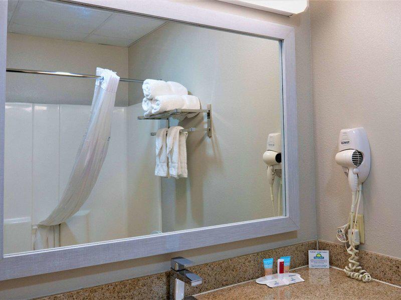 94E42C4784ECC3E050B0D0FD9BAD30BE