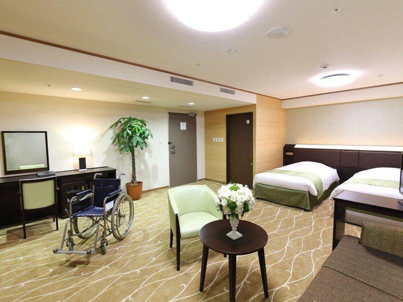 0066B84E2C544F95C305E48F68D87081