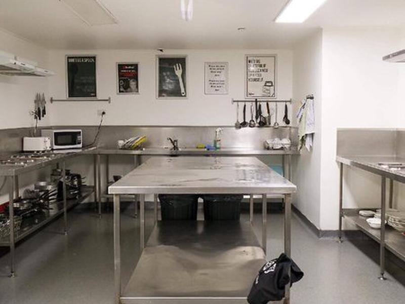 8EED811DCD389E7541DE3D405A4749B5