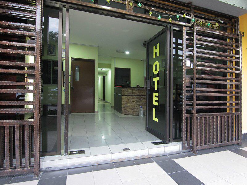 4C7192AE9203BA7A0CD751FA2F739DE2