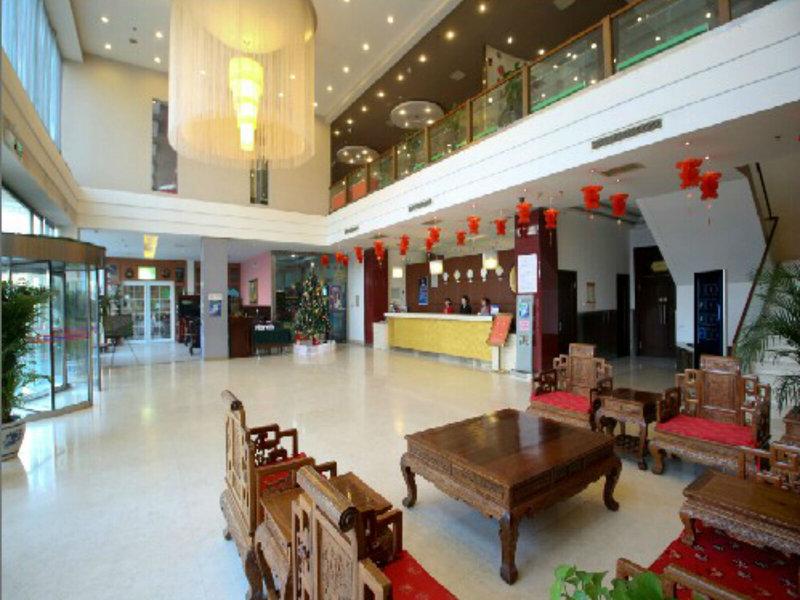 644AA637BDC6B9E2B298FDE36A411036