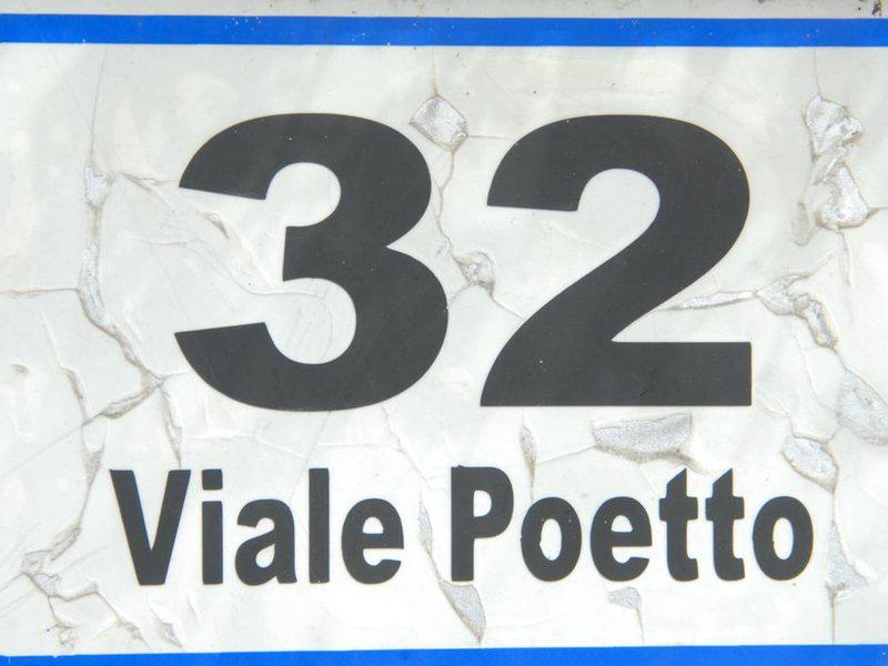 2E1E4927E43A0B462B73A78948FC8E24