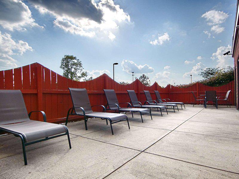 DA2D83078328F953B316E8D2922C8EE6