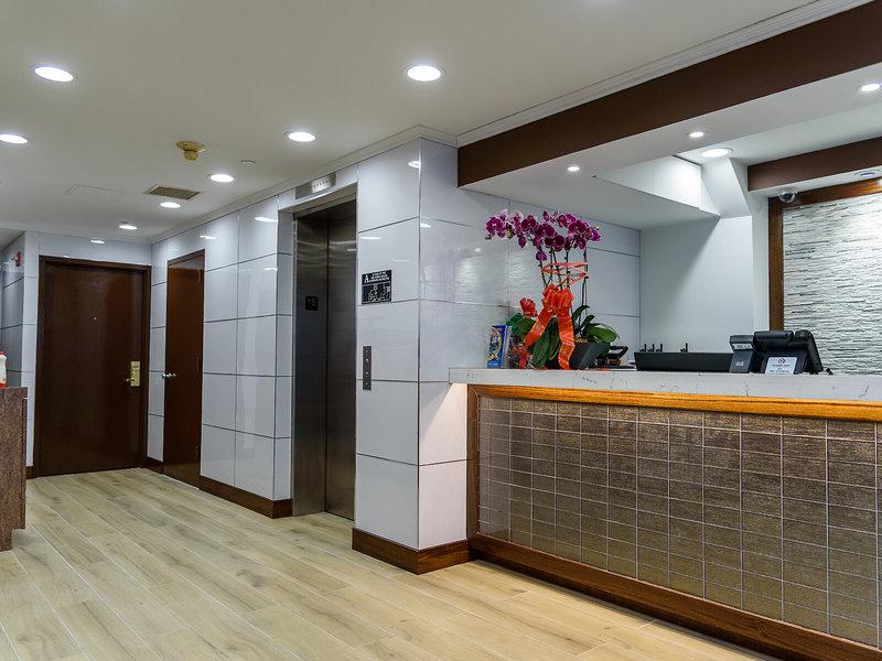 543ECE52C00426160D9792FF5DEAEAD5