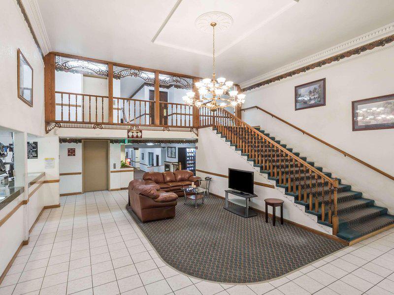 08B33D71E69863B9C55DE0D0C7BB6D8F