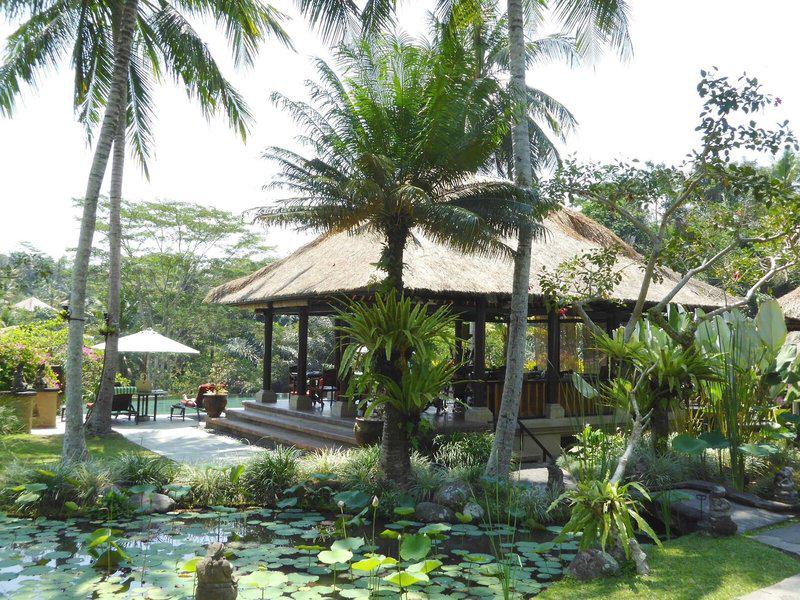 AC7E3DB44AE5B3C9D954DAC15410A412