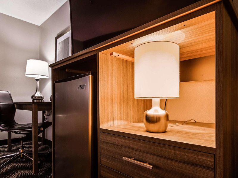 3D4D863544A3C6C4AB63A76655E7944B