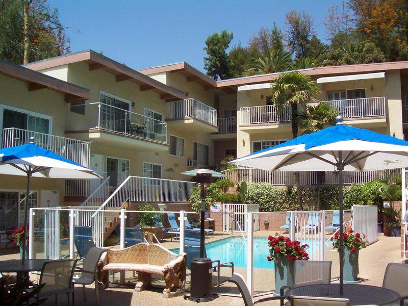 F88CE0BB9C542A9037696423CC86E611