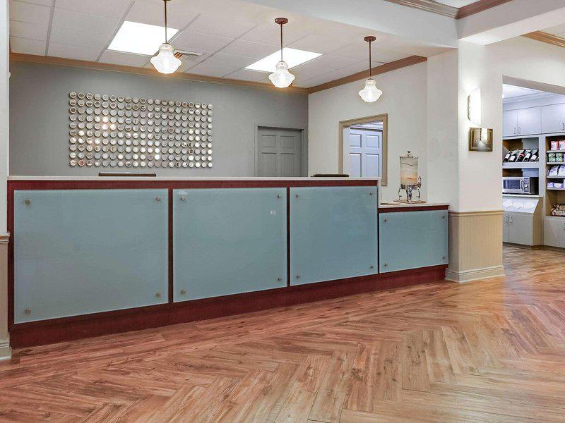 A3F5B113FB0420EB802EB0A40E8D19F1