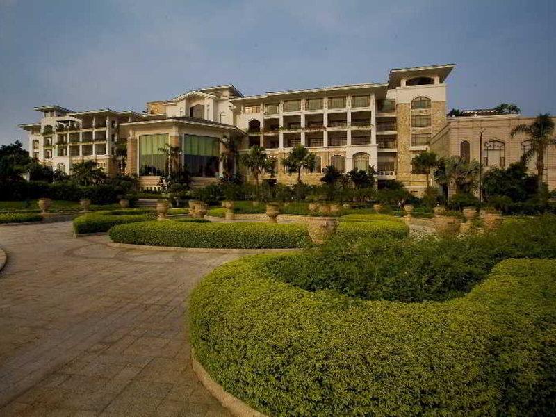 26BD2C929D83AF790C48F7AD94EE90E5