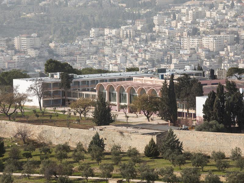 96D9CA4B9E8B4AEE54A0EC6F6E865E64