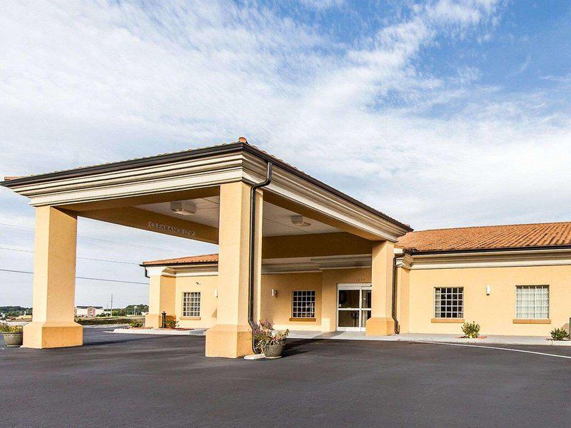 64D0E8381443E0C10948842AF20EC3BB