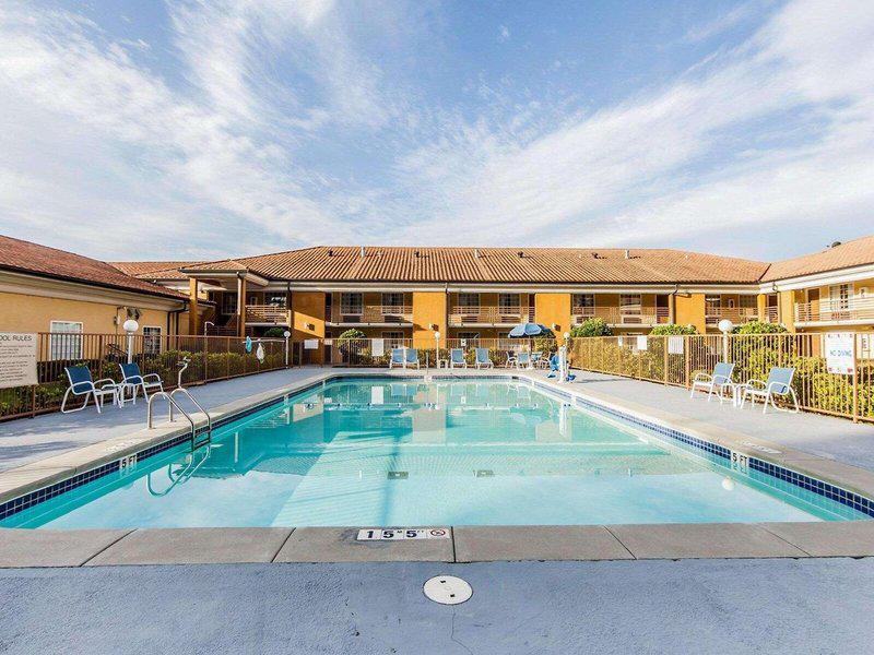 42717AD1286AB2554C2A0E08C67E55FD