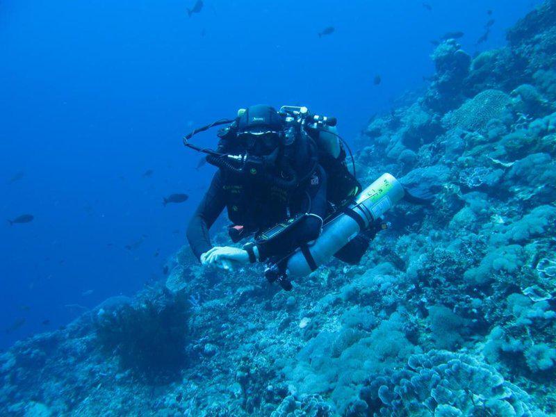 2ED2144F176B16E448A09F12135DE900