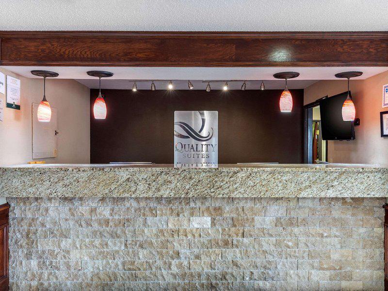 11F060EDB18112D640900E15E027BF3D