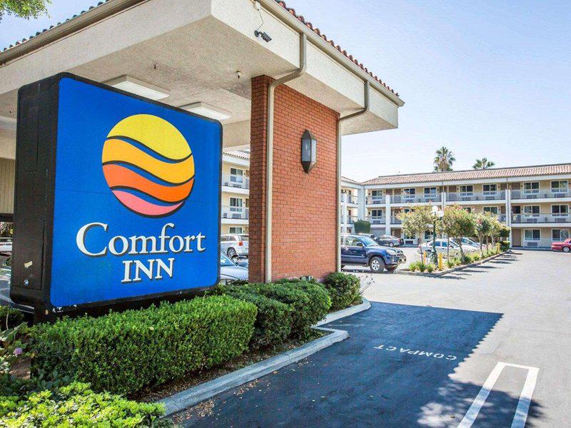 03EC5682195052600CB43F8102E4E692