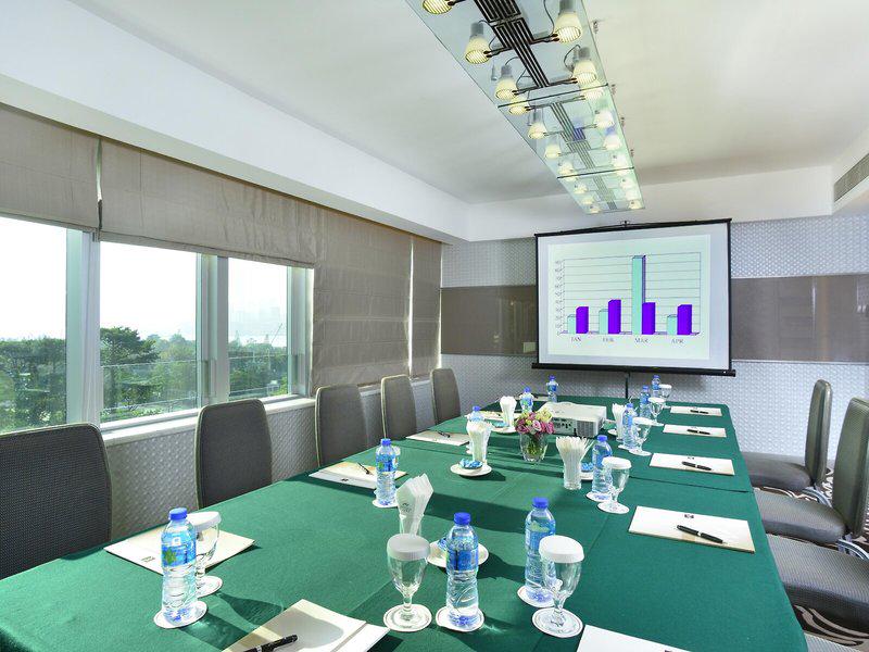 DEFE7F2ADBAD35F0899482E6702610AE