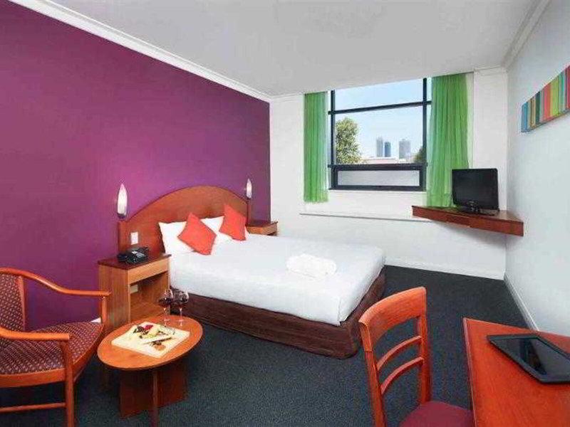 5591103594EF03FCA36DA48BDEFA0BC9