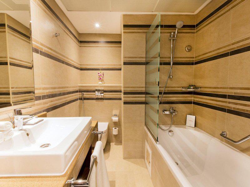 302B1388F9D998986A708B58A7BA065F