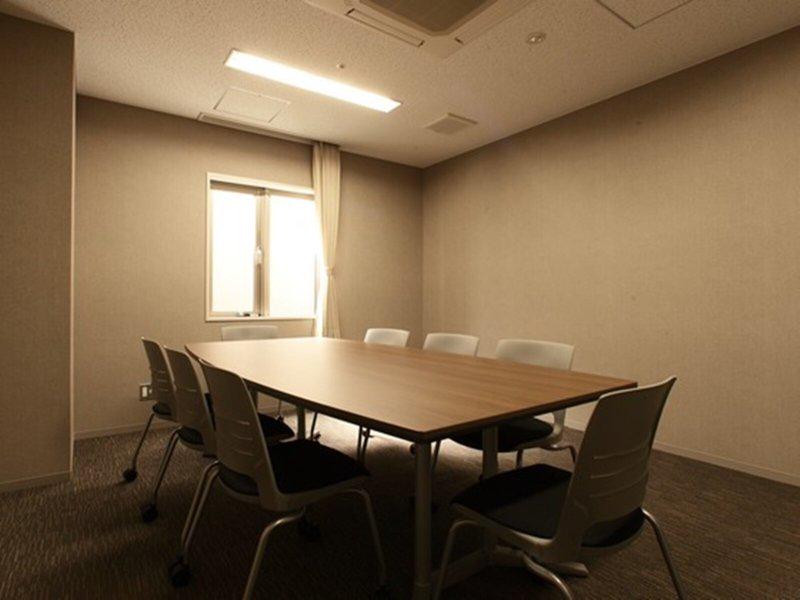 21F16340453AF909AFAB56527F5577C2