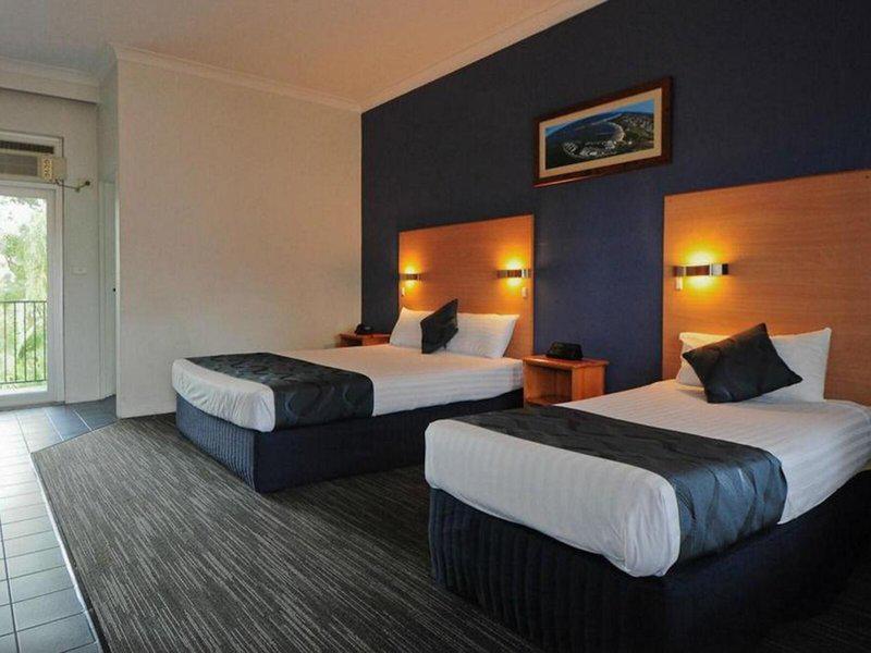 98331BA83D402C3800BDF553A9C9BAAF