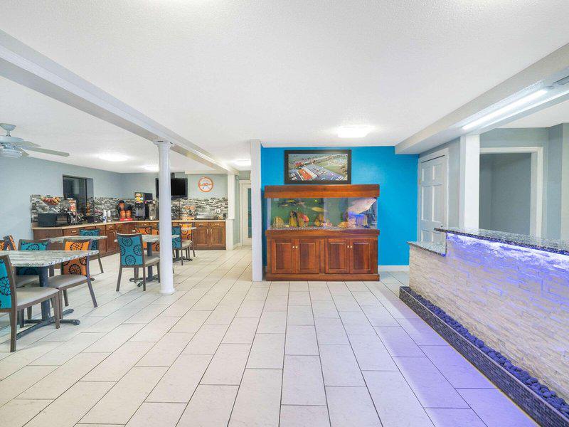 0CB446B9D1AE5F5C7E9A104EE7A68401