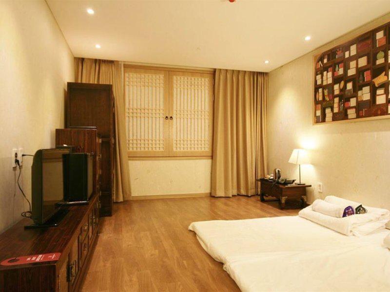 882859E3C8CD82476637AEC26A3C732A