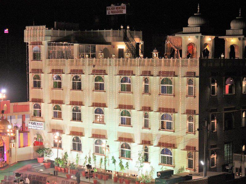 42C8293C8F367B0396AD7E75DEB69BCC