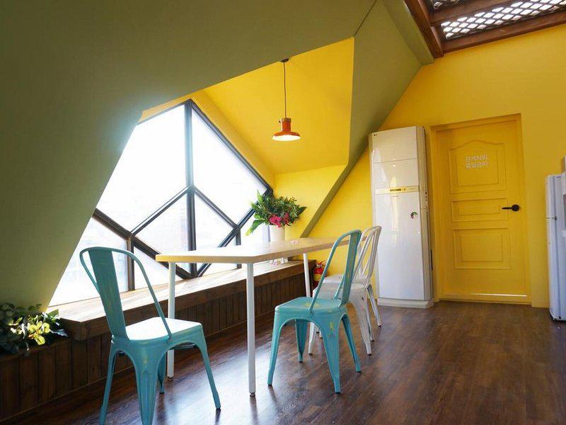 9BB9FCAAF87FDA8537025CE3C6D5FEB7