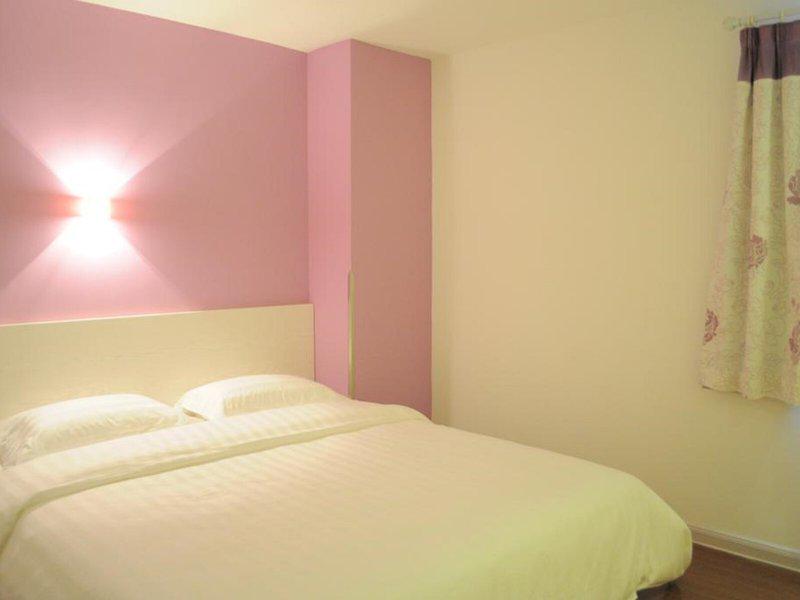 3C00E09A8334F24D72736295300CF497