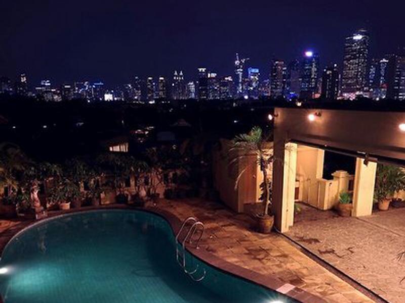 77203A7B4A618E280DD0231630BD4D96