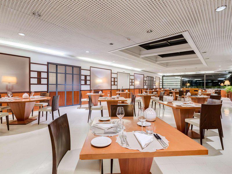 FDF1746E3E410C2B8E45E3C83BB10B35