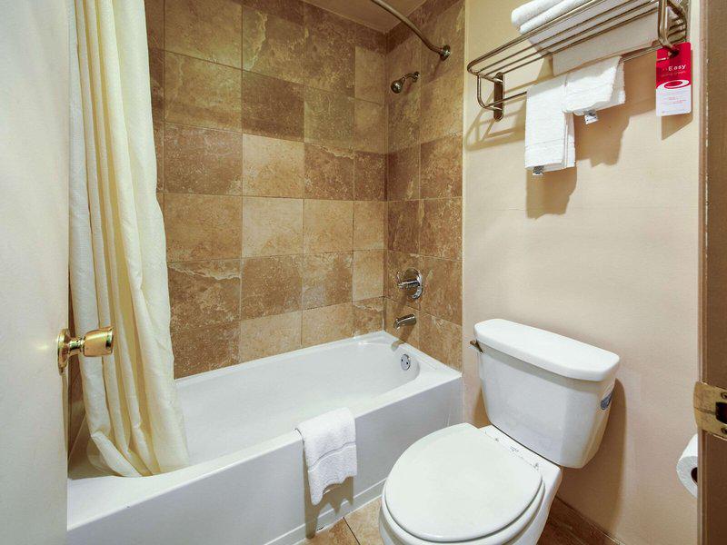 E52D75648D700E1703C17A8FC9D964CC