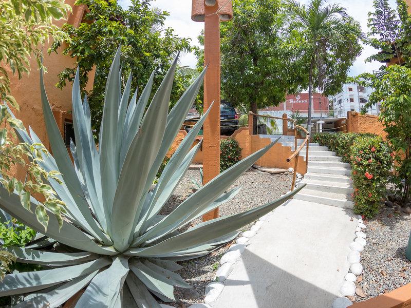 627E5C7AB24329FFD089F84364623C42