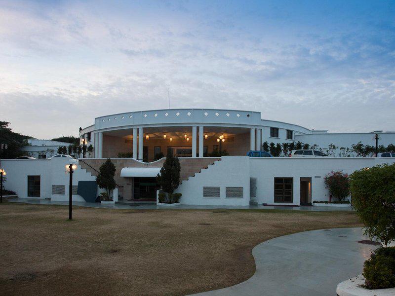 56FFE7213735B9FA72BCF2946D65E241