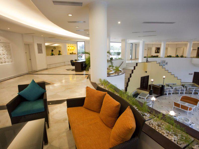 538D51DD0E305CB2A3C12D90938CA386