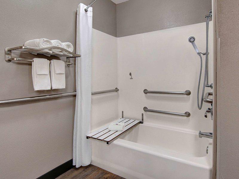 D78AC5737B2C03F538C76C0EE4943674