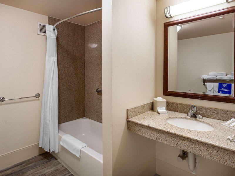 A552C11EB8B50A7EFAFBC650C8D4C7F5