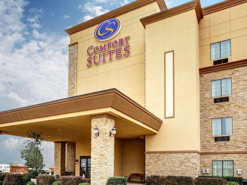 01B42BA55AEDCD229E41E864629846B1