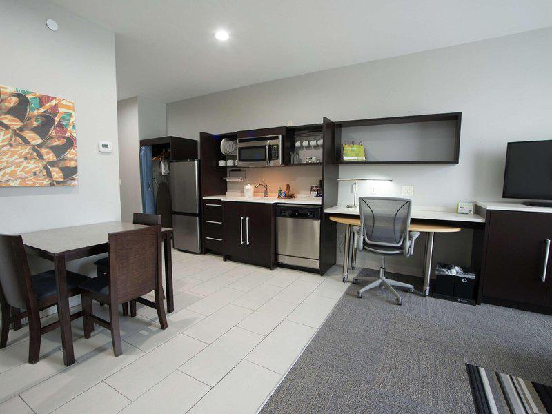 8F3A882C5C3B96126725A92FE2A83C6B