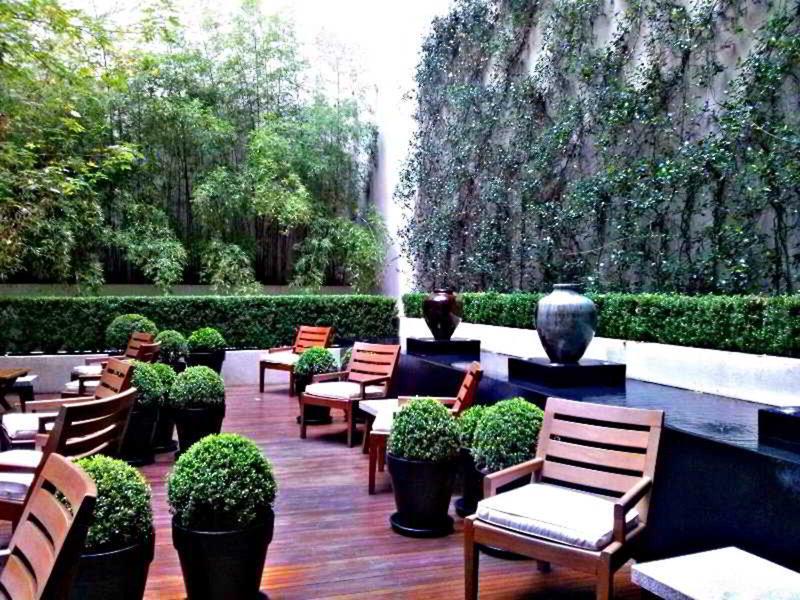 CF9693FD6F051CE4C5AA327B8B0A4BC1