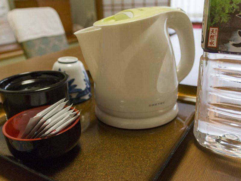 3A327B1E76E2B15E6B137511FA44B626